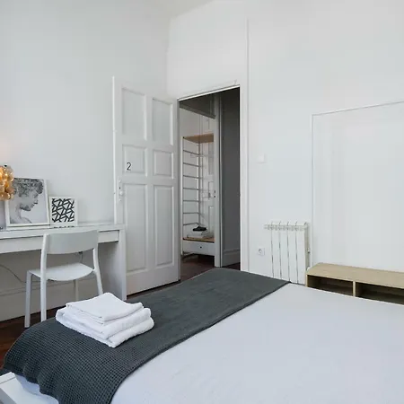 Baixa24 - Center Private Sun Deck Daire