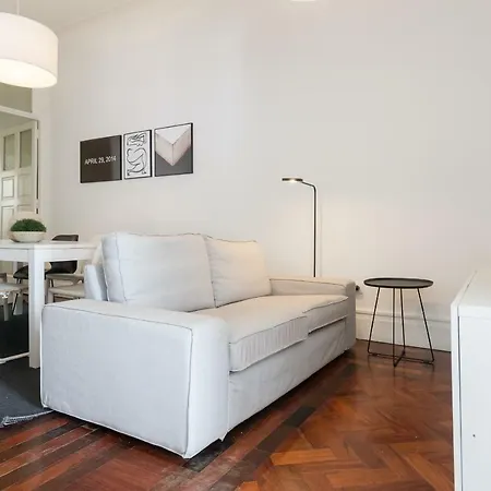 Baixa24 - Center Private Sun Deck Апартаменты