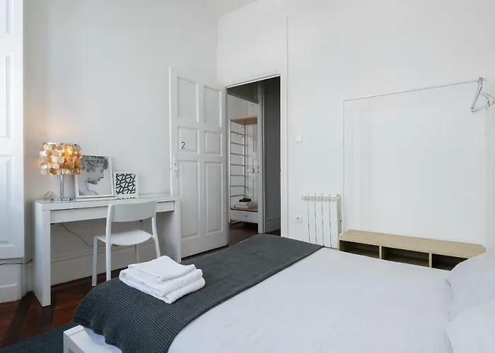 Baixa24 - City Center Private Sun Deck Apartment Apartment